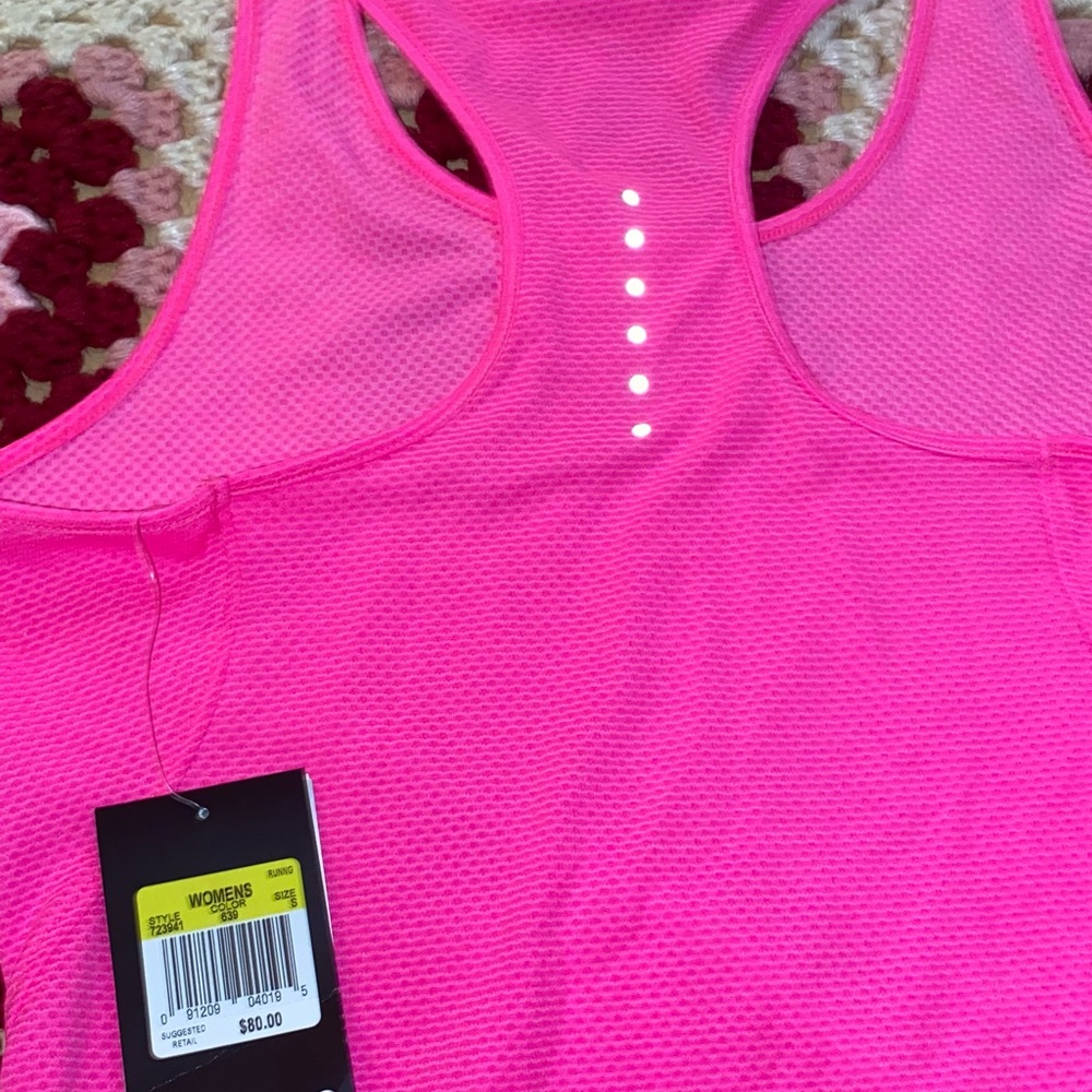 Nike Pink Fitted Racerback Tank Top - Picture 5 of 7